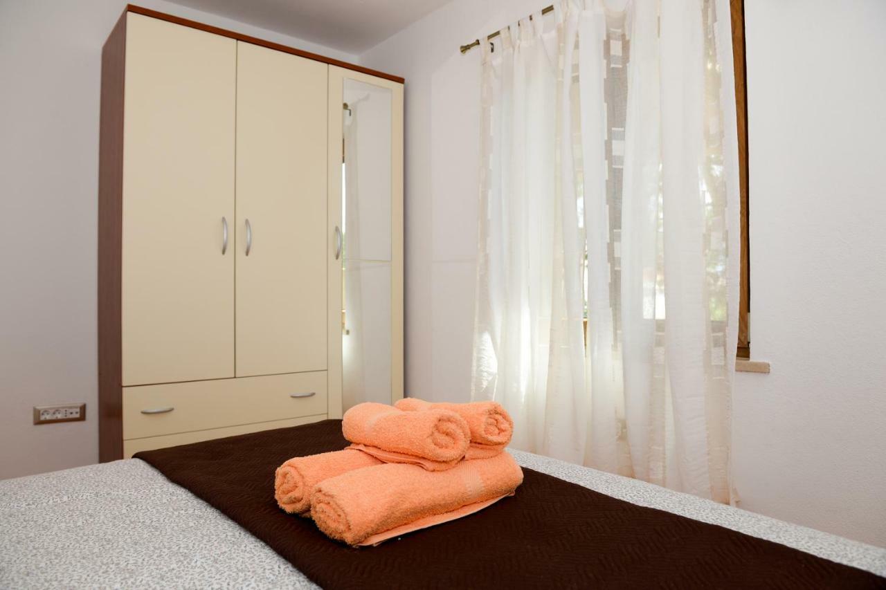 Apartment Markioli Повля Екстер'єр фото