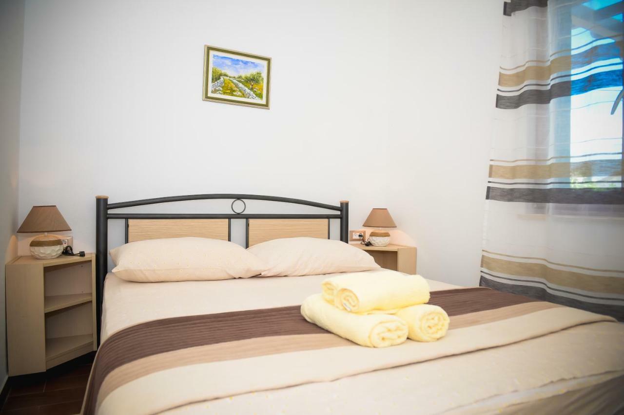 Apartment Markioli Повля Екстер'єр фото